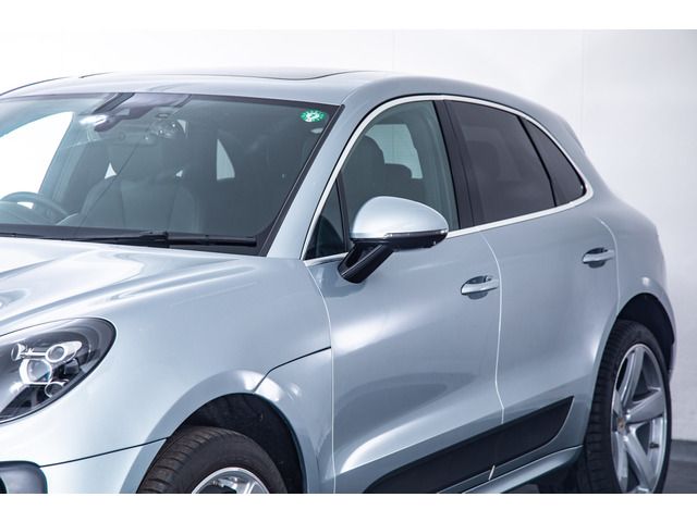 PORSCHE MACAN 2019 Image 31