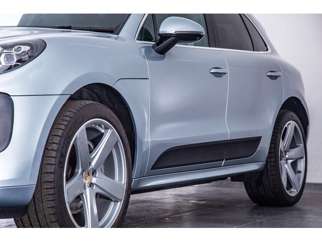 PORSCHE MACAN 2019 Image 31
