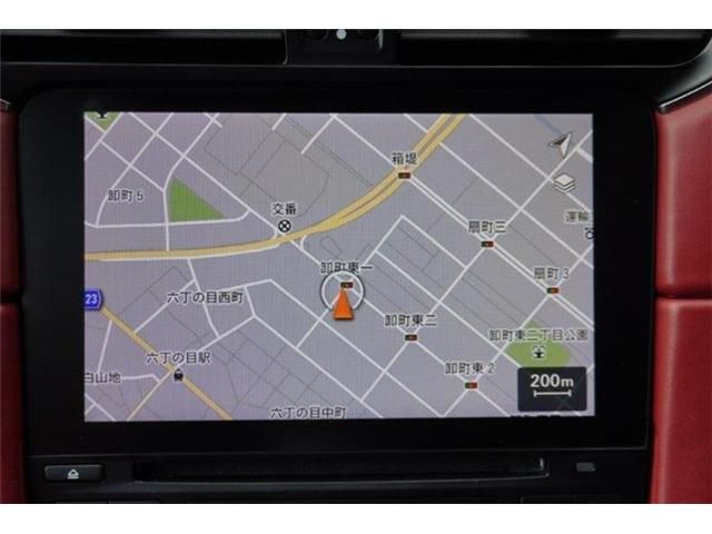 PORSCHE 911 2018 Image 31