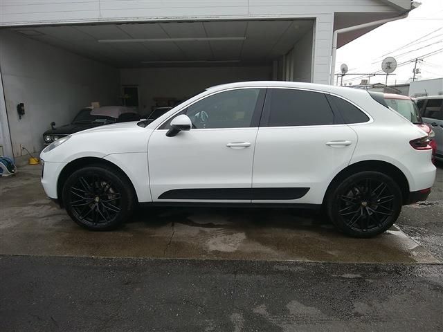 PORSCHE MACAN 2015 Image 31