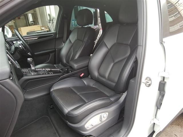 PORSCHE MACAN 2015 Image 31