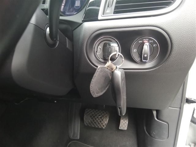 PORSCHE MACAN 2015 Image 31