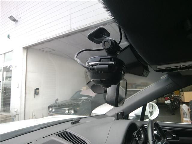 PORSCHE MACAN 2015 Image 31