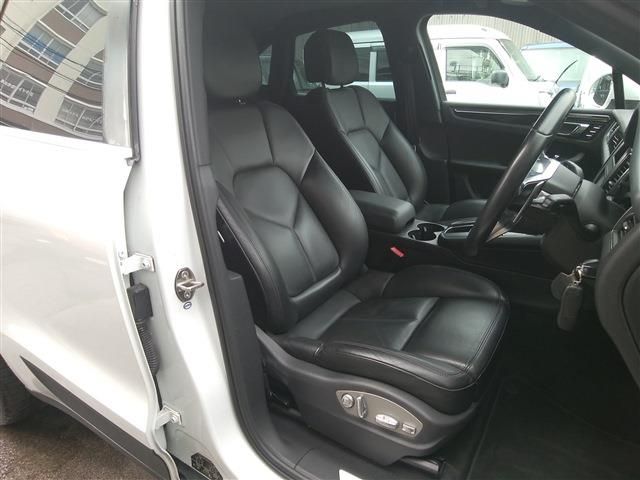 PORSCHE MACAN 2015 Image 31