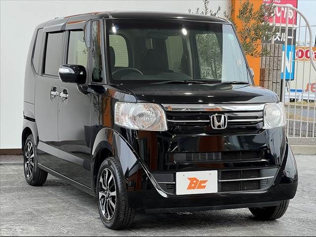 HONDA N BOX 2017 Image 31