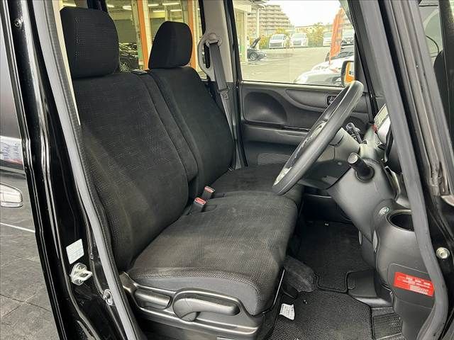 HONDA N BOX 2017 Image 31