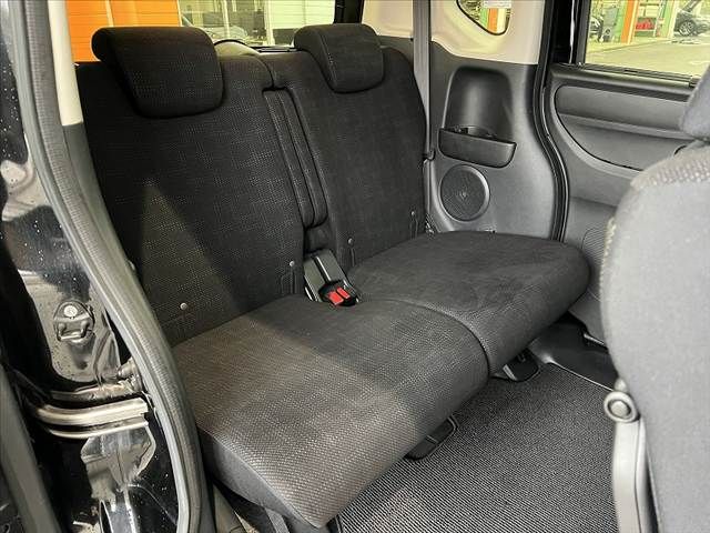 HONDA N BOX 2017 Image 31