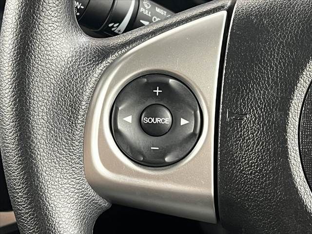 HONDA N BOX 2017 Image 31