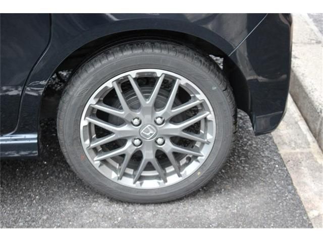 HONDA N BOX CUSTOM 2024 Image 31