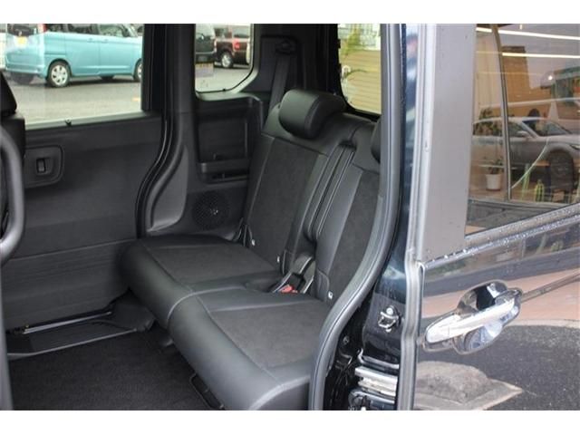 HONDA N BOX CUSTOM 2024 Image 31