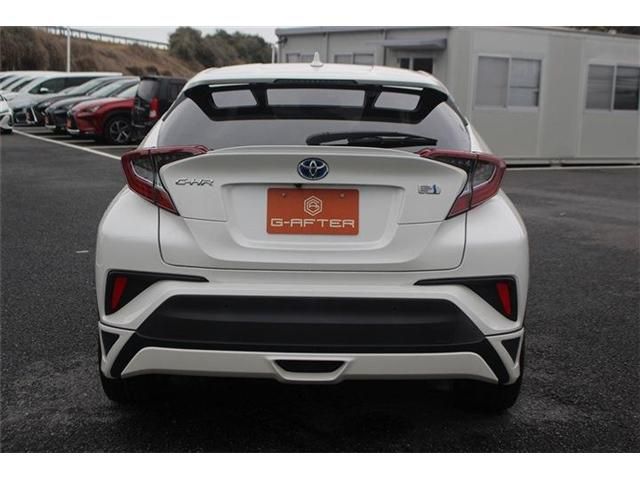 TOYOTA C-HR 2019 Image 31