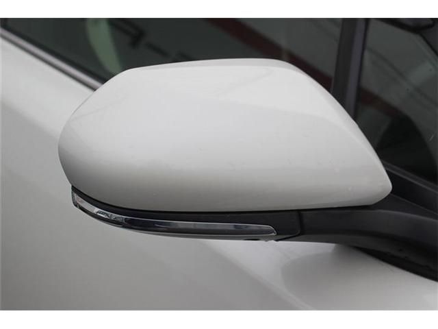 TOYOTA C-HR 2019 Image 31