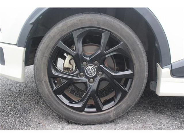 TOYOTA C-HR 2019 Image 31