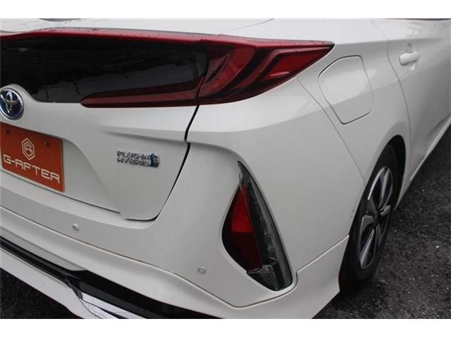 TOYOTA PRIUS PHV 2018 Image 31