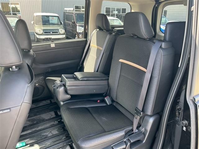 NISSAN SERENA  WG 2024 Image 31