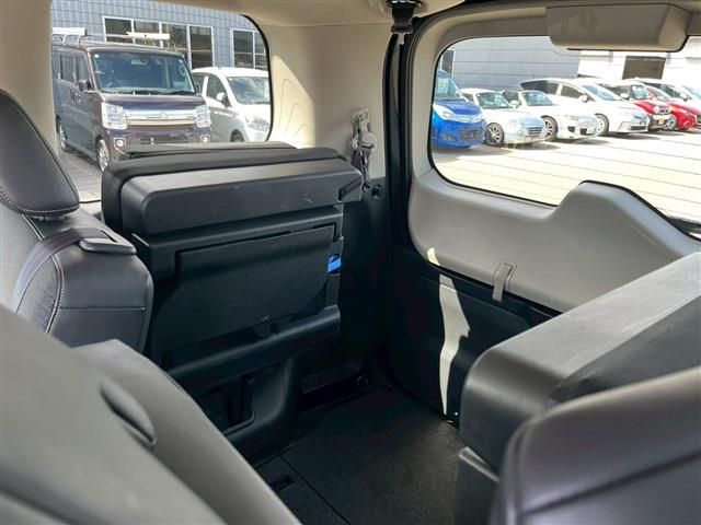 NISSAN SERENA  WG 2024 Image 31