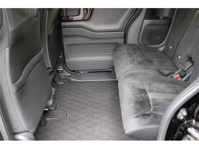 HONDA N BOX CUSTOM 2017 Image 31