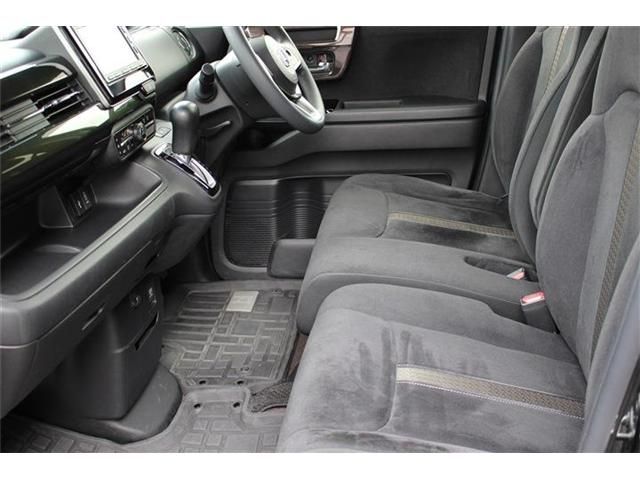 HONDA N BOX CUSTOM 2017 Image 31