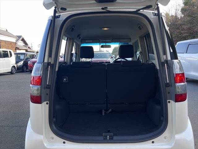 HONDA ZEST SPARK 2011 Image 31