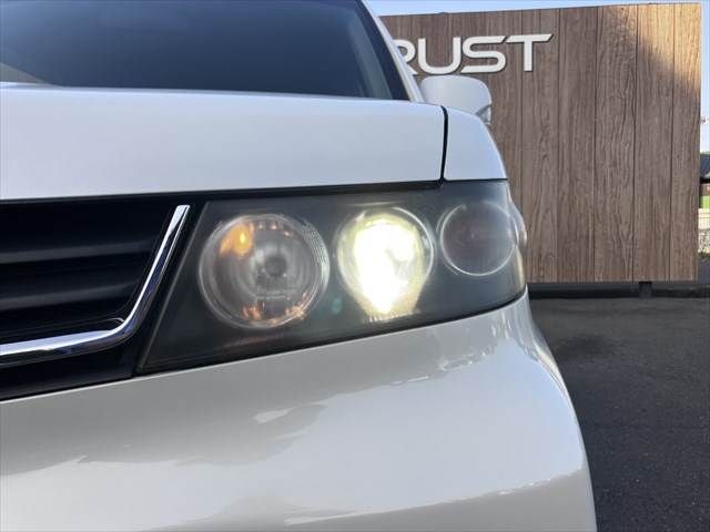 HONDA ZEST SPARK 2011 Image 31