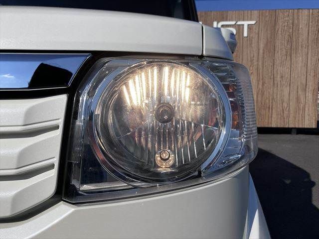 HONDA N BOX 2014 Image 31