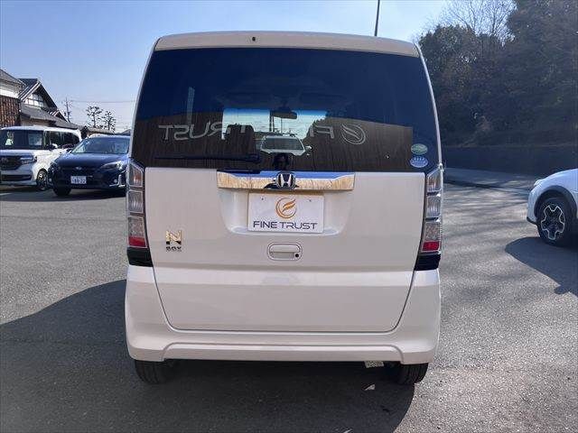 HONDA N BOX 2014 Image 31
