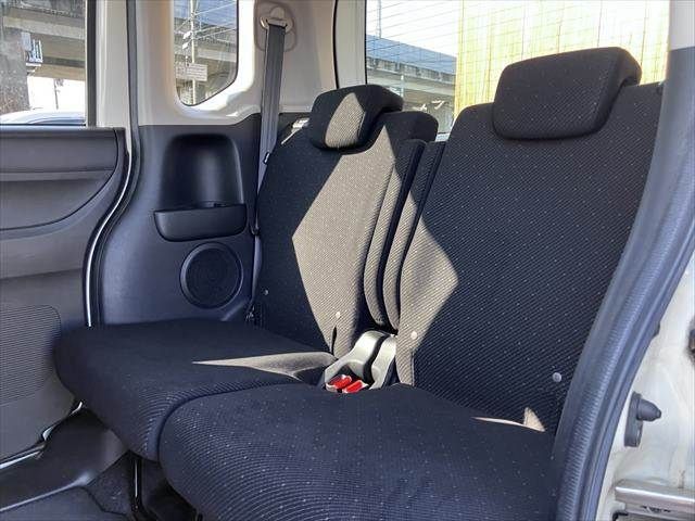 HONDA N BOX 2014 Image 31