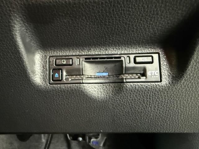 TOYOTA SIENTA HYBRID 2023 Image 31