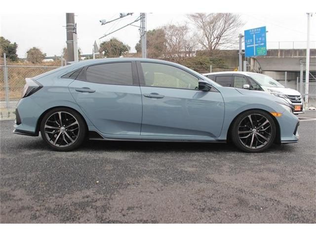 HONDA CIVIC HATCHBACK 2020 Image 31