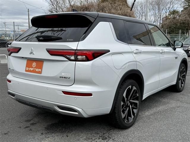 MITSUBISHI OUTLANDER PHEV 2022 Image 31