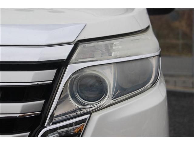 TOYOTA NOAH 2014 Image 31