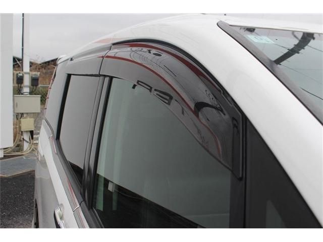 TOYOTA NOAH 2014 Image 31