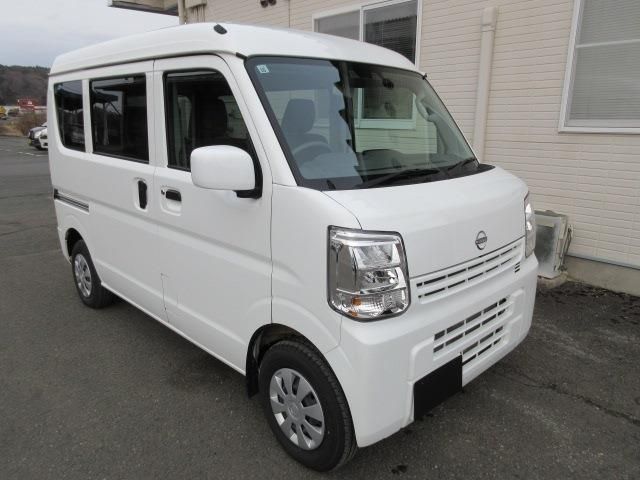 NISSAN CLIPPER VAN 4WD 2024 Image 31