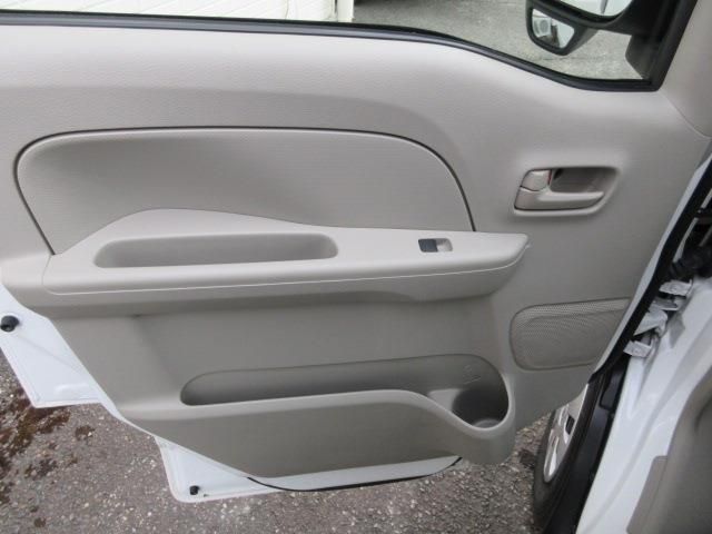 NISSAN CLIPPER VAN 4WD 2024 Image 31