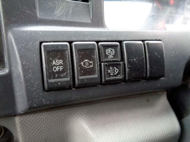 ISUZU  2012 Image 31