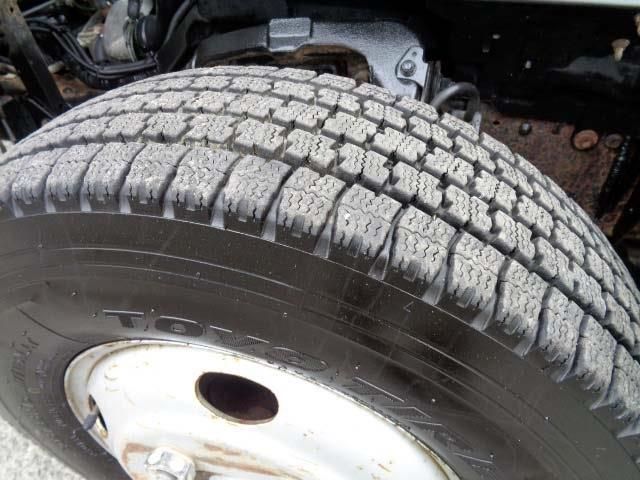 ISUZU  2012 Image 31