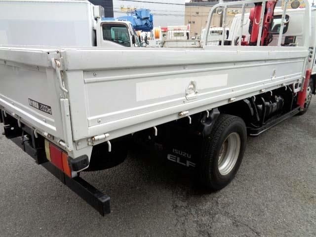 ISUZU  2012 Image 31