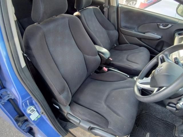 HONDA FIT 2011 Image 31