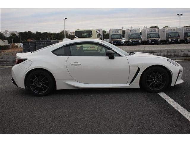 TOYOTA GR86 2021 Image 31