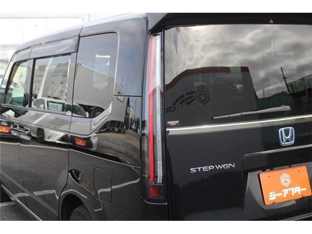 HONDA STEPWAGON E:HEV SPAD 2022 Image 31