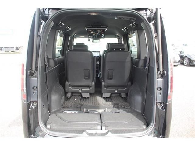 HONDA STEPWAGON E:HEV SPAD 2022 Image 31