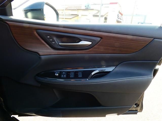 TOYOTA CROWN SEDAN HYBRID 2024 Image 31