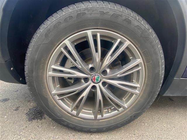 ALFAROMEO STELVIO 2019 Image 31