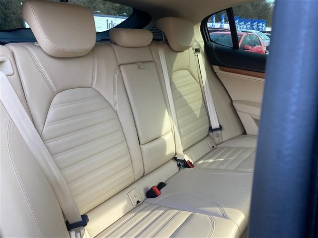 ALFAROMEO STELVIO 2019 Image 31