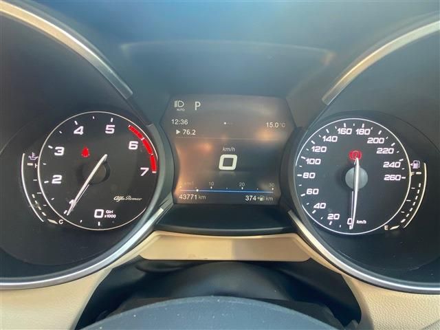 ALFAROMEO STELVIO 2019 Image 31