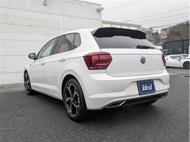 VOLKSWAGEN POLO 2019 Image 31
