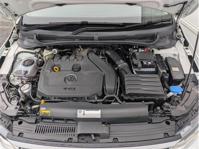 VOLKSWAGEN POLO 2019 Image 31