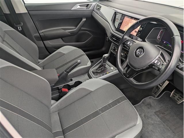 VOLKSWAGEN POLO 2019 Image 31