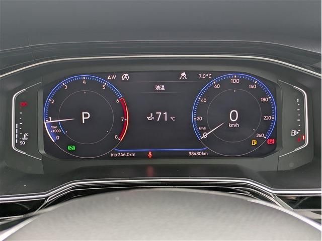 VOLKSWAGEN POLO 2019 Image 31