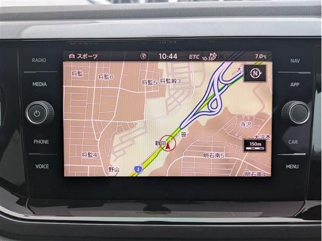 VOLKSWAGEN POLO 2019 Image 31